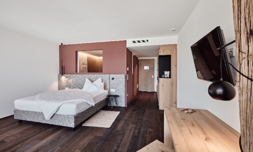 Haller Suites & AO Restaurant