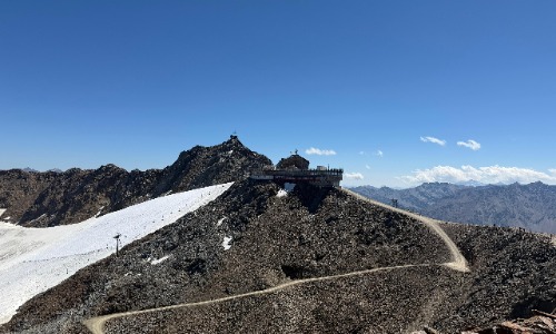Glacier Hotel Grawand